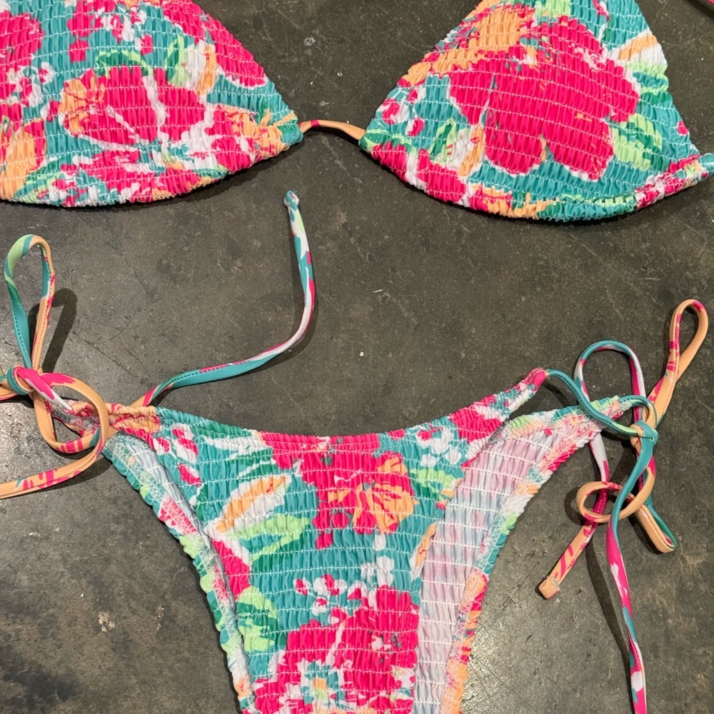 Colorful Floral Bikini Set - Picture 2 of 2